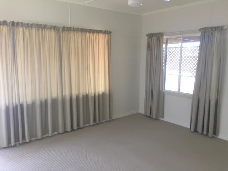 15 Bapaume Street, Wandal QLD 4700